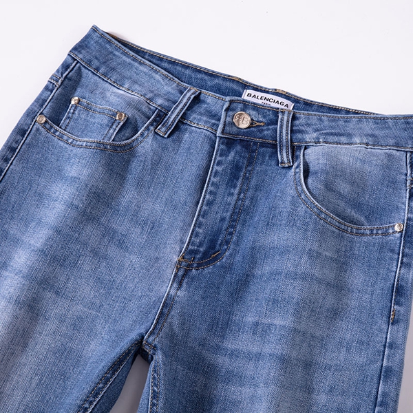 ブランドジーンズ側面デザイン